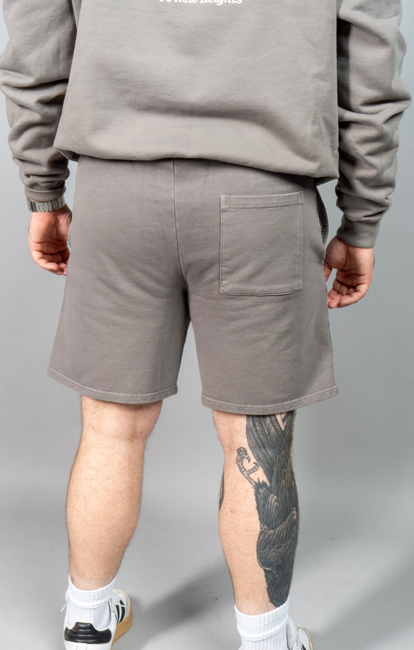 Relaxed Shorts in Pigment Gray