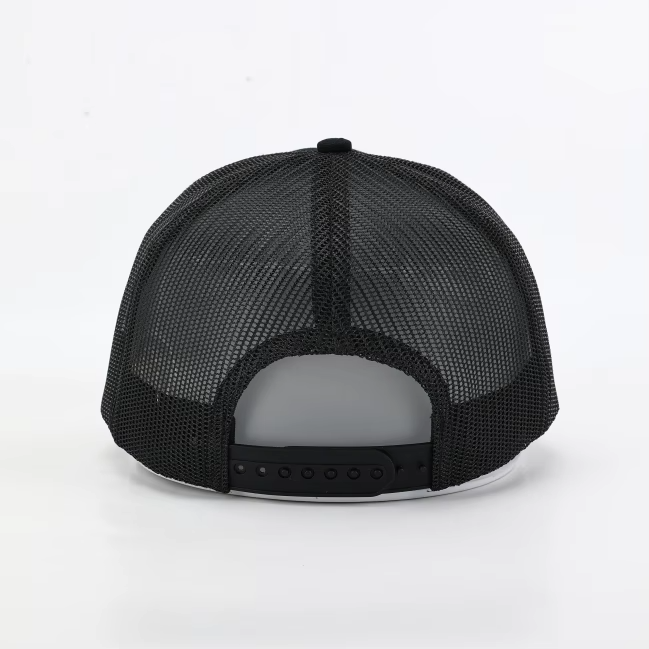 Trucker Cap with 3D logo in Black